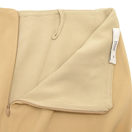 Prada(�����) ��ĿƮ �̹���3 - ���̺��� �߰���ǰ