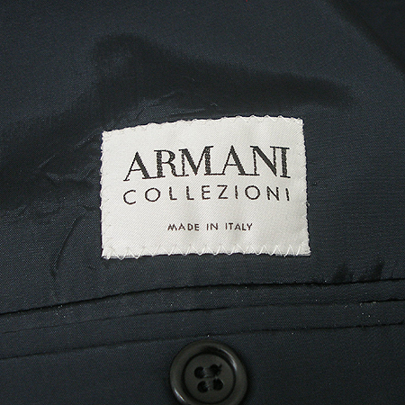 Armani COLLEZIONI(�Ƹ����� �÷�������) ���� �̹���4 - ���̺��� �߰���ǰ