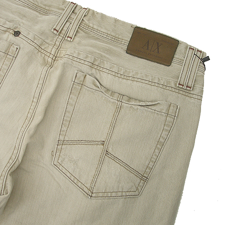 Armani Exchange(�Ƹ����� �ͽ�ü����) �׷����� �̹���3 - ���̺��� �߰���ǰ