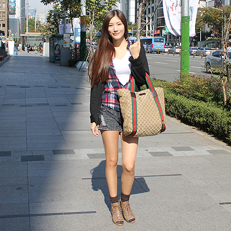 Gucci(����) 189669 GG�ΰ� �𰡵� �Ｑ��Ƽġ ��Ʈ�� [��������] �̹���5 - ���̺��� �߰���ǰ