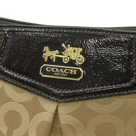 Coach(��ġ) �ɾ�Ʈ �ΰ� ���̴�Ʈ ��Ƽġ ũ�ν��� �̹���3 - ���̺��� �߰���ǰ