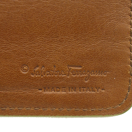 Ferragamo(��󰡸�) 66 5551 ���� ������ �̹���3 - ���̺��� �߰���ǰ