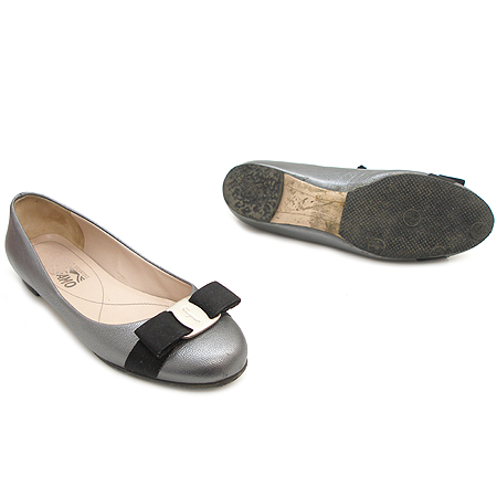 Ferragamo(��󰡸�) VARINA ���� �ٶ� ��� ��Ż �÷� ������ �÷� ���� �̹���3 - ���̺��� �߰���ǰ