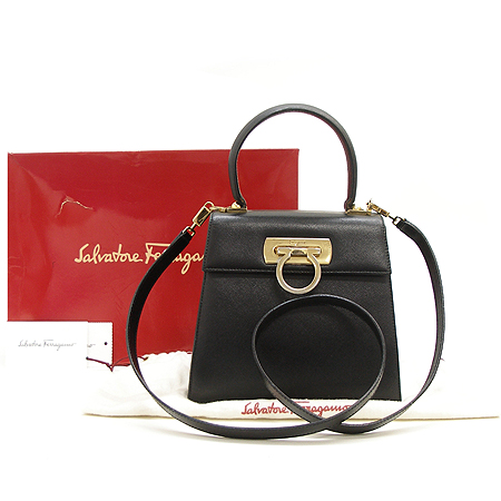 Ferragamo(��󰡸�) 21 2193 ��ġ�� ��Ŭ ��� ���� 2-WAY �̹���2 - ���̺��� �߰���ǰ
