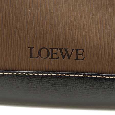 Loewe(�ο���) ���� �÷� �簢 ũ�ν��� �̹���3 - ���̺��� �߰���ǰ
