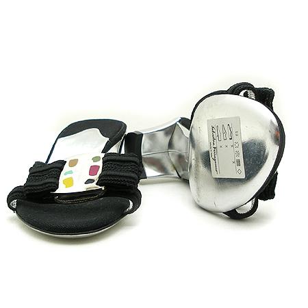 Ferragamo(��󰡸�) �ٶ� ��Ƽ ��� ���� ���� �̹���3 - ���̺��� �߰���ǰ