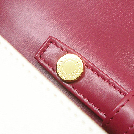 Bvlgari(�Ұ���) PAEAEN �ΰ� �к긯 Ŭ��ġ �� ũ�ν��� �̹���4 - ���̺��� �߰���ǰ