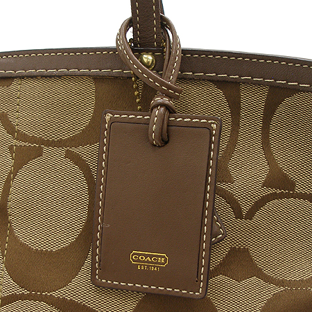 Coach(��ġ) �ñ׳��� �к긯 ����� �̹���3 - ���̺��� �߰���ǰ