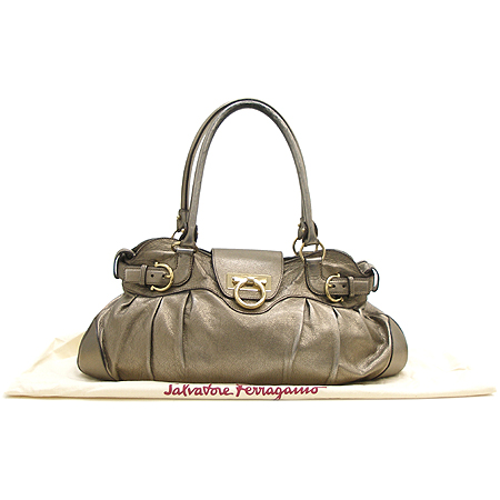 Ferragamo(��󰡸�) 21 5370 ��Ż�� ��� ���� ��ġ�� ��Ʈ�� �̹���2 - ���̺��� �߰���ǰ
