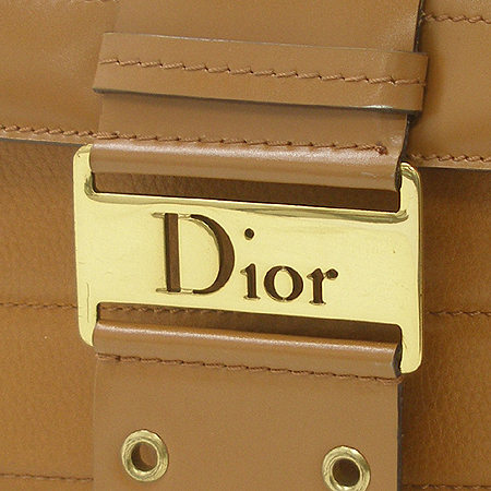 Dior(ũ����î���) �޽��� ����� �̹���4 - ���̺��� �߰���ǰ