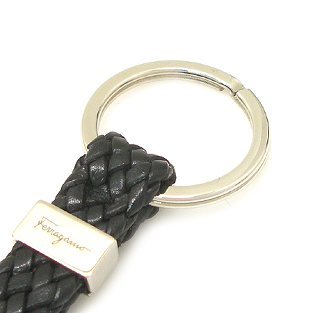 Ferragamo(��󰡸�) 53 8508 ��ġ�� ��� ŰȦ�� �̹���3 - ���̺��� �߰���ǰ