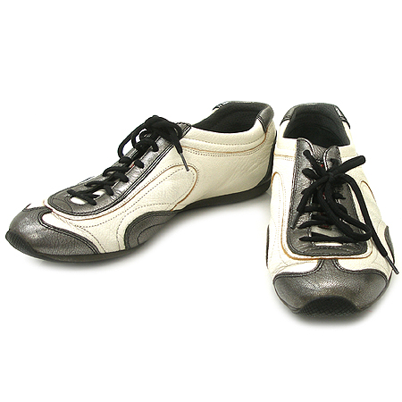 Prada()    Ŀ