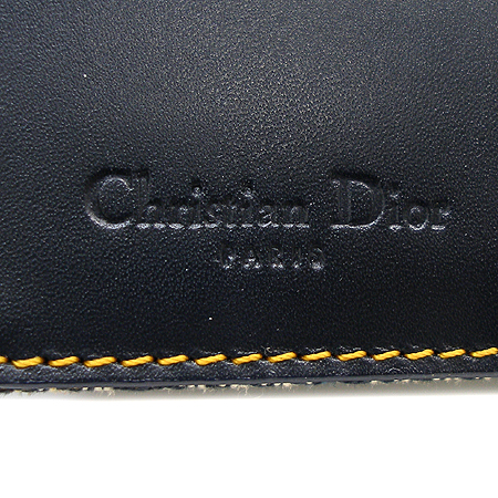 Dior(ũ����î���) �ΰ� �ڰ��� ������ �̹���3 - ���̺��� �߰���ǰ