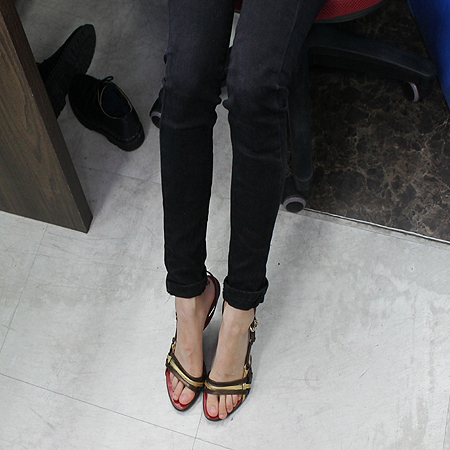 CESARE PACIOTTI (ü�緹 ����Ƽ) ������ ������ ���� �̹���5 - ���̺��� �߰���ǰ