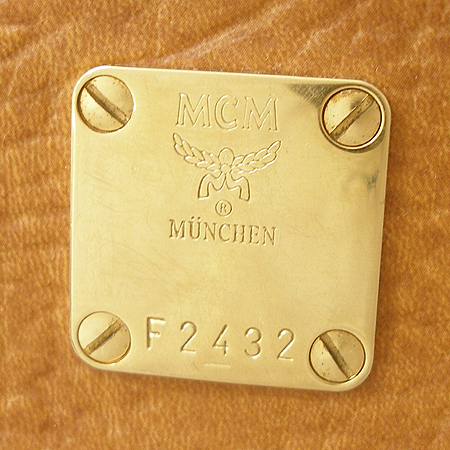MCM(������) ���� �ΰ� ��� ���佺 ������ ��Ʈ�� + ��� ��Ʈ�� �̹���4 - ���̺��� �߰���ǰ