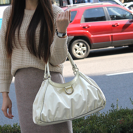 Gucci(����) 189835 ���̴�Ʈ D�� ����� �̹���6 - ���̺��� �߰���ǰ