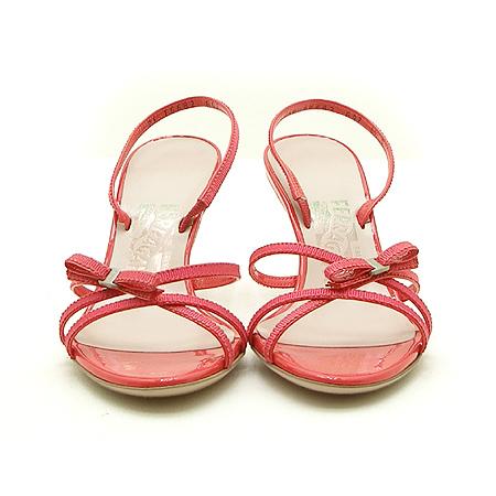 Ferragamo(��󰡸�) ����ǰ ���� ��� ������ ���� �̹���2 - ���̺��� �߰���ǰ