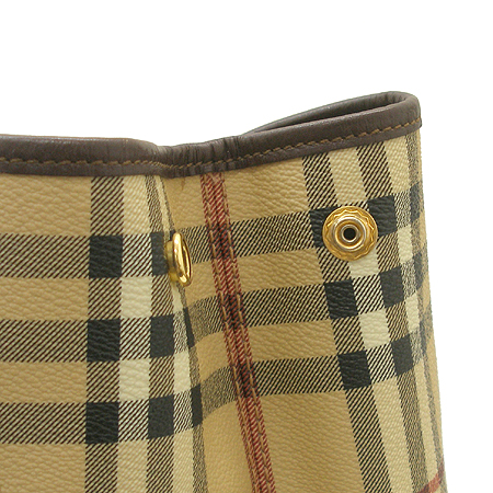 Burberry(������) Ŭ���� üũ ��Ʈ ��� ����� [��������] �̹���4 - ���̺��� �߰���ǰ