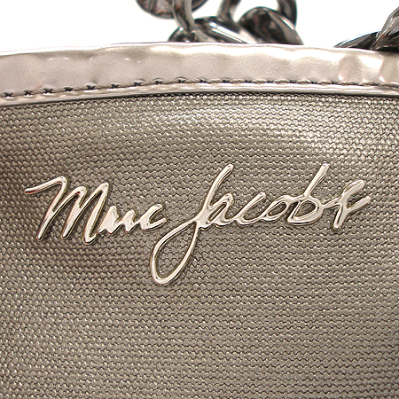 Marc_Jacobs (��ũ ���� ��ũ�����߽�) ��Ż�� �к긯 ü�� ����� �̹���3 - ���̺��� �߰���ǰ