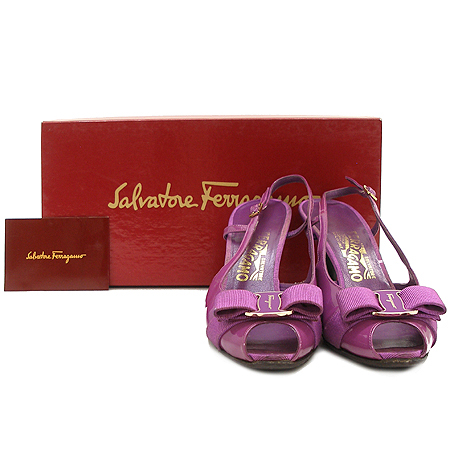 Ferragamo(��󰡸�) �ٶ� ��� ������ ���̴�Ʈ ���� �̹���2 - ���̺��� �߰���ǰ