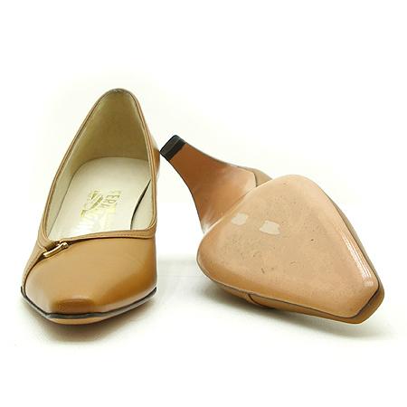 Ferragamo(��󰡸�) ��ġ�� �ΰ���� ���� �̹���3 - ���̺��� �߰���ǰ