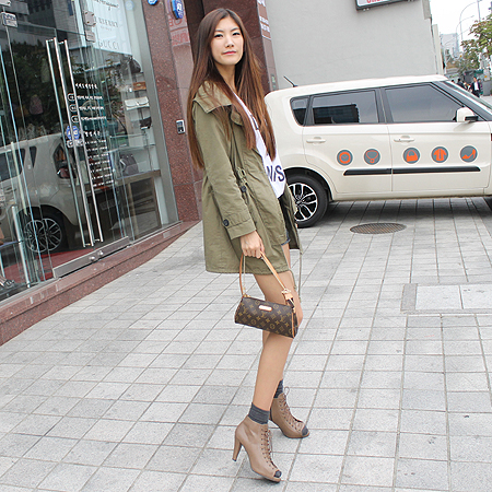 Louis Vuitton(���̺���) M95567 ���׷� ĵ���� ����Ŭ��ġ 2WAY �̹���5 - ���̺��� �߰���ǰ