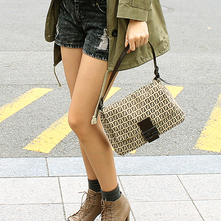 Fendi(���) 8BR001 FF �ΰ� �ڰ��� ���� ����� �̹���5 - ���̺��� �߰���ǰ