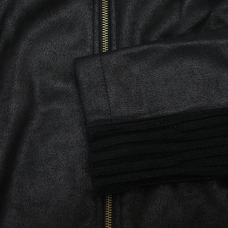 Armani Exchange(�Ƹ����� �ͽ�ü����)  �ĵ����� ���� �̹���4 - ���̺��� �߰���ǰ