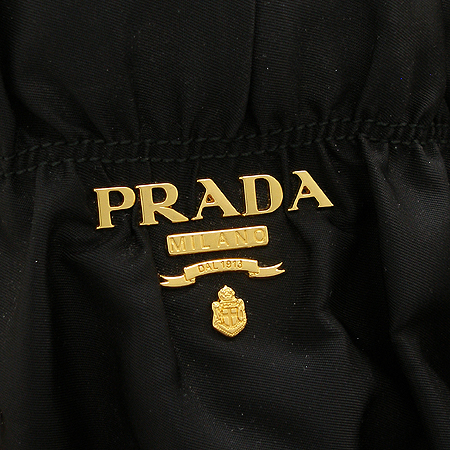 Prada(�����) BN1792 ������ �к긯 ��Ʈ�� + ũ�ν� ��Ʈ�� �̹���4 - ���̺��� �߰���ǰ