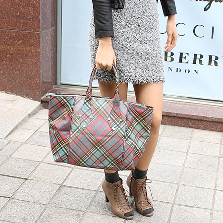 Vivienne_Westwood (���� ����Ʈ���) ���� Ÿź üũ ���� ��Ʈ�� �̹���5 - ���̺��� �߰���ǰ