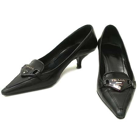 �����  ����