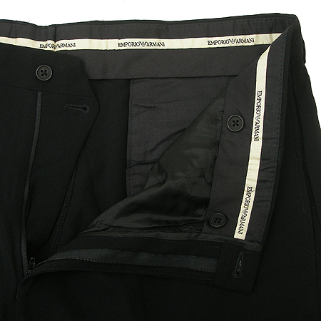 Armani(�Ƹ�����) ���� �̹���2 - ���̺��� �߰���ǰ