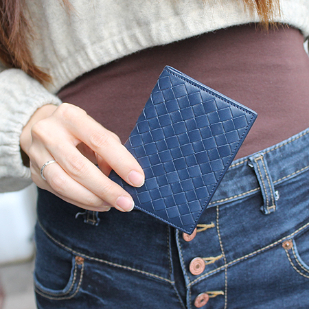 BOTTEGAVENETA 120701 ���̺� ���� ���� ī�� ���� �̹���5 - ���̺��� �߰���ǰ