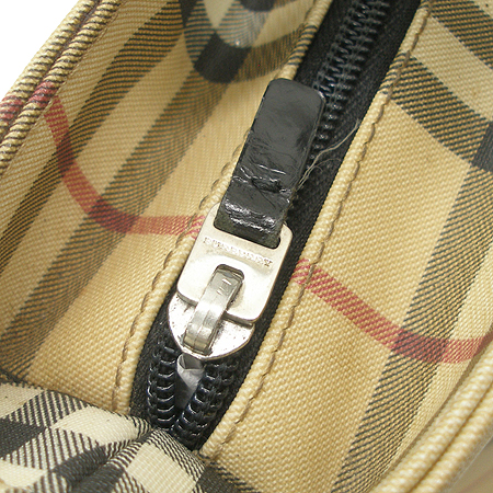 Burberry(������) ���üũ ��Ʈ�� �̹���4 - ���̺��� �߰���ǰ