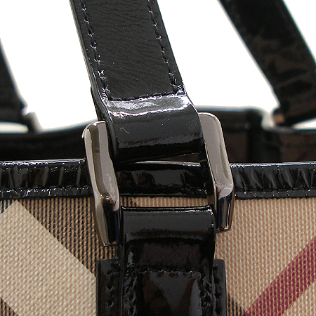 Burberry(������) HBN394(3489040) ���üũ PVC ����� + ���� �Ŀ�ġ �̹���4 - ���̺��� �߰���ǰ
