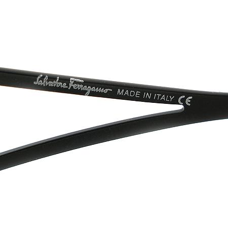 Ferragamo(��󰡸�) ť�� ���۶� �̹���5 - ���̺��� �߰���ǰ