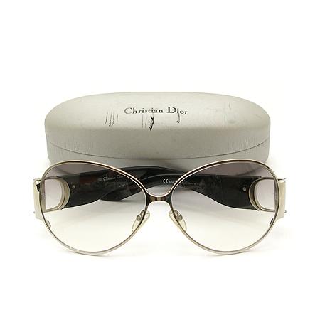 Dior(ũ����î���) �ΰ� ���۶� �̹���2 - ���̺��� �߰���ǰ