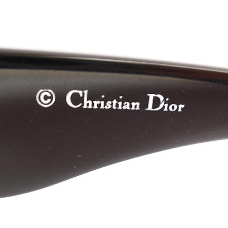 Dior(ũ����î���) �ΰ� ���۶� �̹���4 - ���̺��� �߰���ǰ