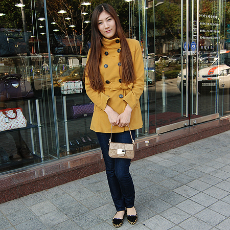 Fendi(���) 8BK060 ���� �ΰ� �̴� �ٰ� ����� [�б�������] �̹���6 - ���̺��� �߰���ǰ