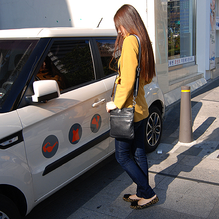 Bally(�߸�) TAICHINO ���� �� ���� ��ũ���̺� ���� ũ�ν��� �̹���5 - ���̺��� �߰���ǰ