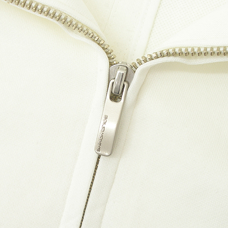 SOLID HOMME(�ָ���ȹ�) �ĵ� ���� ����Ʈ (�ĵ� Ż���� ����) �̹���4 - ���̺��� �߰���ǰ