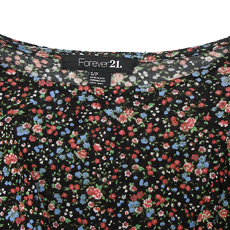FOREVER21(������21) Ƽ �̹���2 - ���̺��� �߰���ǰ