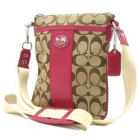 Coach(��ġ) 43976 �ñ׳��� �� ���� ũ�ν��� �̹���2 - ���̺��� �߰���ǰ