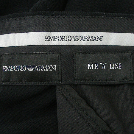 Emporio Armani(�������� �Ƹ�����) ���� �̹���3 - ���̺��� �߰���ǰ