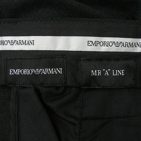 Emporio Armani(�������� �Ƹ�����) ���� �̹���3 - ���̺��� �߰���ǰ
