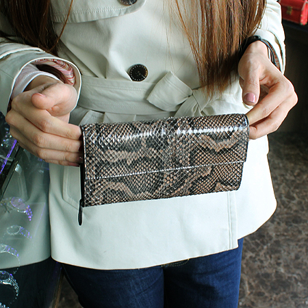 BOTTEGAVENETA 150509 VP984 ���� ������(PITONE) ������ [�б�������] �̹���5 - ���̺��� �߰���ǰ