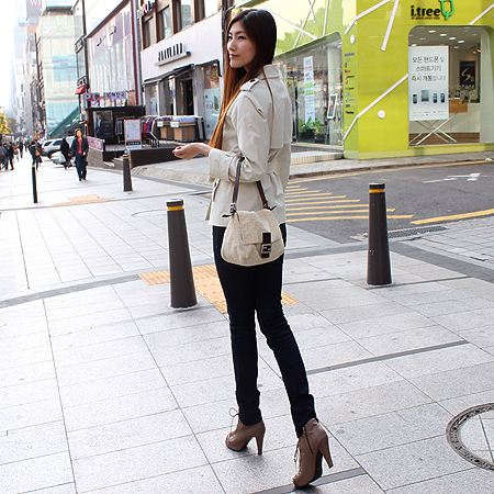 Fendi(���) FF�ΰ� �к긯 ���� ����� �̹���5 - ���̺��� �߰���ǰ