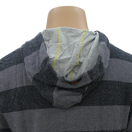 Hugo Boss(�ް�����) �ĵ� Ƽ �̹���2 - ���̺��� �߰���ǰ