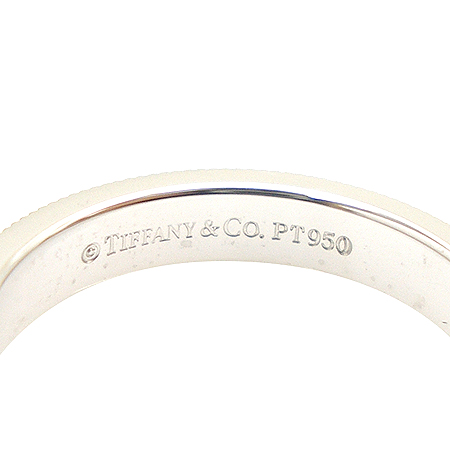 Tiffany(Ƽ�Ĵ�) PT950 (�÷�Ƽ��) MILGRAIN (�б׷���) 3MM ���� �̹���3 - ���̺��� �߰���ǰ