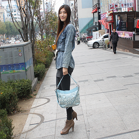 Coach(��ġ) �ñ׳�ó �ڰ��� ����� + ��� ��Ʈ�� �̹���6 - ���̺��� �߰���ǰ